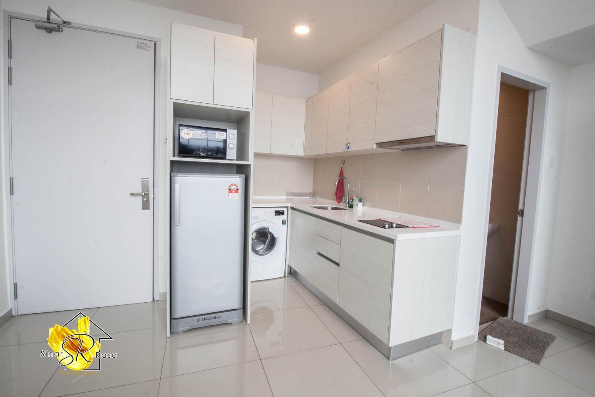 I-city Homestay@5 Min Walk To Shopping Mall * Shah Alam